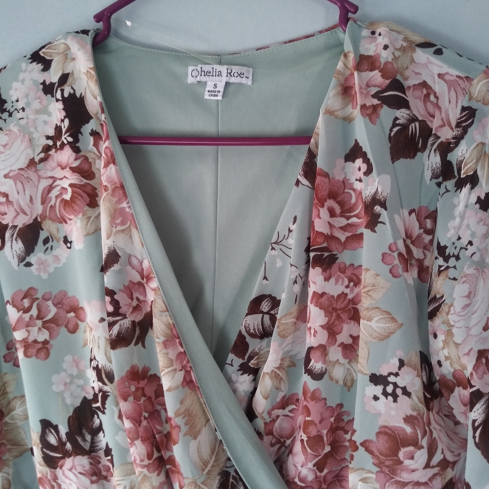 Top - Picture 4 of 6